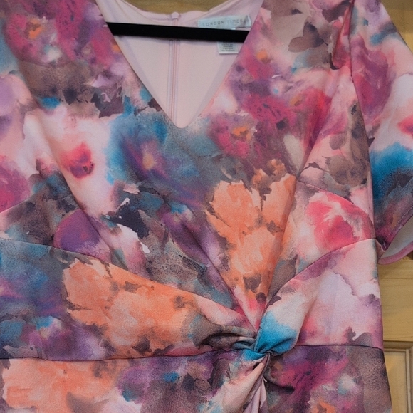 London Times Floral Midi Dress - Pink and Orange - Picture 5 of 10